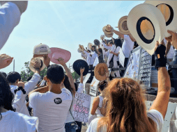 El contingente denunció el incremento de la violencia en Michoacán. ESPECIAL
