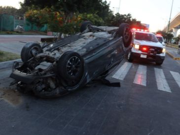 Uno de los accidentes dejó un saldo fatal de una persona fallecida. ESPECIAL / PC Y BOMBEROS ZAPOPAN