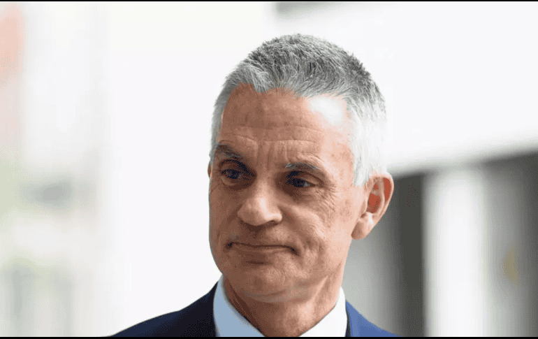 Davie informó que trabajará con la junta para definir los tiempos de su retiro y asegurar una transición ordenada. AP / H. MCKAY