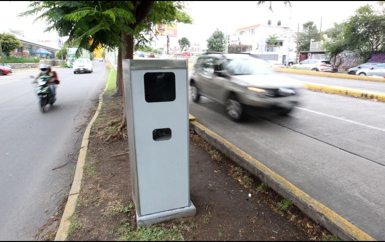 Por los descuentos de el Buen Fin, se ampliarán los horarios de atención en las oficinas de la zona metropolitana. EL INFORMADOR / ARCHIVO