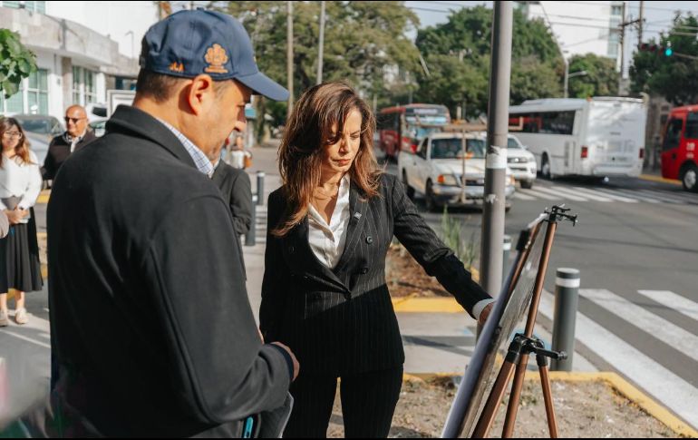 Los trabajos comprendieron el reencarpetado con asfalto de 42 mil metros cuadrados de vialidades.