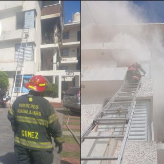 Bomberos de Guadalajara sofocan incendio en Lomas del Country
