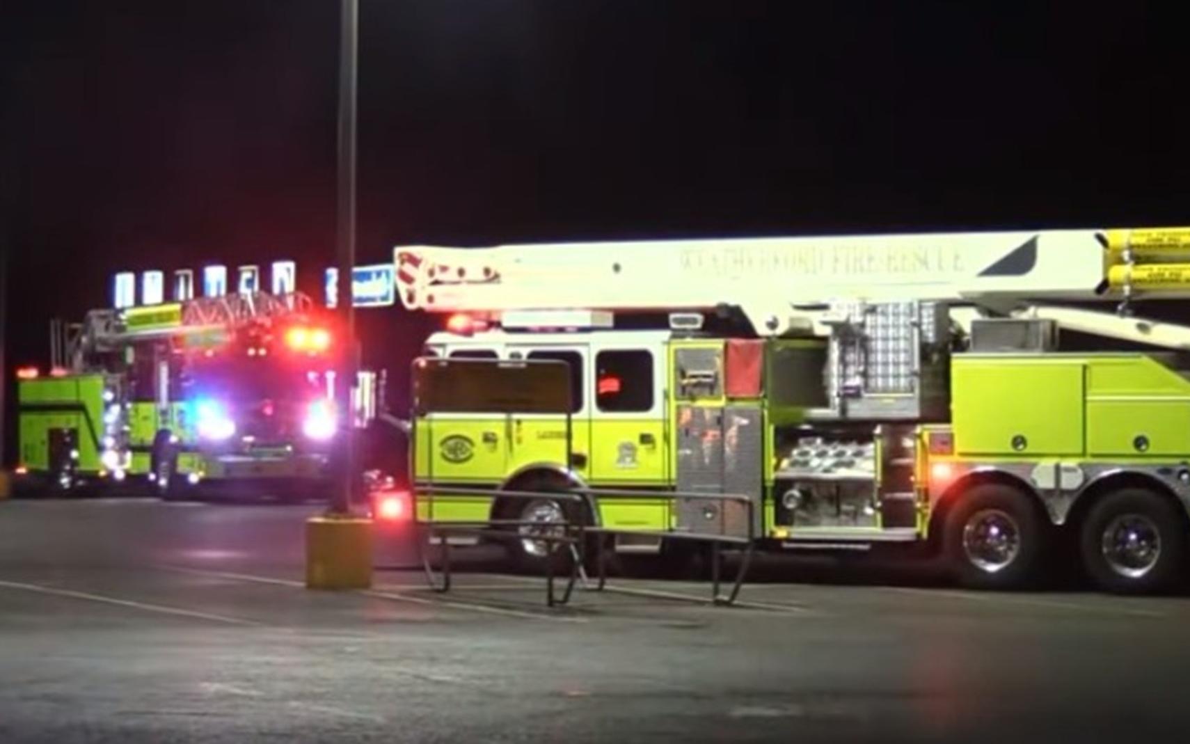 Al menos 500 a 600 personas estaban en un refugio la mañana de este jueves, dijeron las autoridades. ESPECIAL