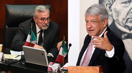 Rocha Moya, además, declaró que sostiene una amistad con López Obrador que data desde 1998, cuando el originario de Tabasco era dirigente del PRD. NTX / ARCHIVO