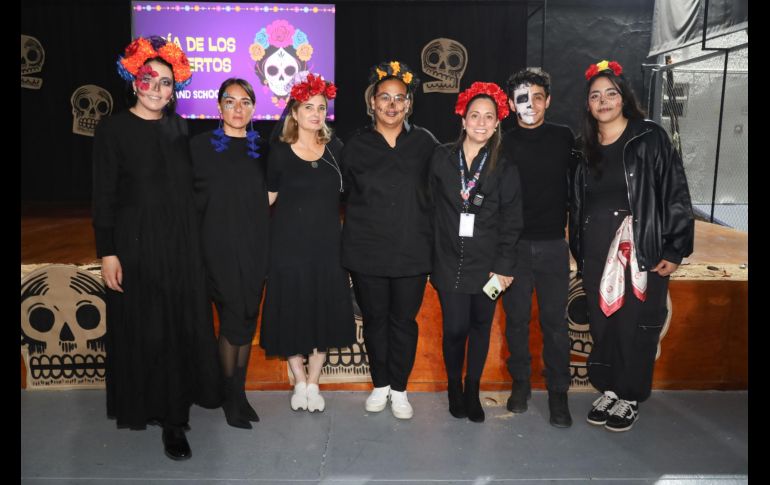 Mariana Orozco, Andrea Slavione, Nancy Mena, Rocío Pieck, Pamela Zapata, Mario Reyes y Paulina Díaz . GENTE BIEN JALISCO / Revista del 14 de noviembre 2025