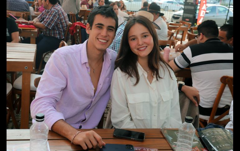 Thomas Coudon y Camila Zayes. GENTE BIEN JALISCO / C. Jimeno