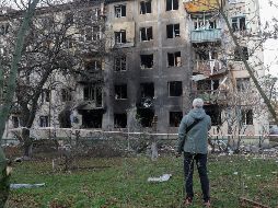 Dos de los tres misiles hipersónicos Kinzhal lanzados por Rusia y seis de los nueve misiles balísticos Iskander fueron derribados por Ucrania. EFE/S. DOLZHENKO