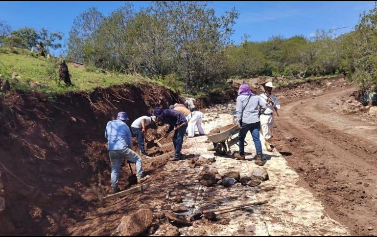 El objetivo es la construcción de cinco caminos artesanales en la zona norte del Estado, con un total de 20.5 kilómetros. ESPECIAL / SICT