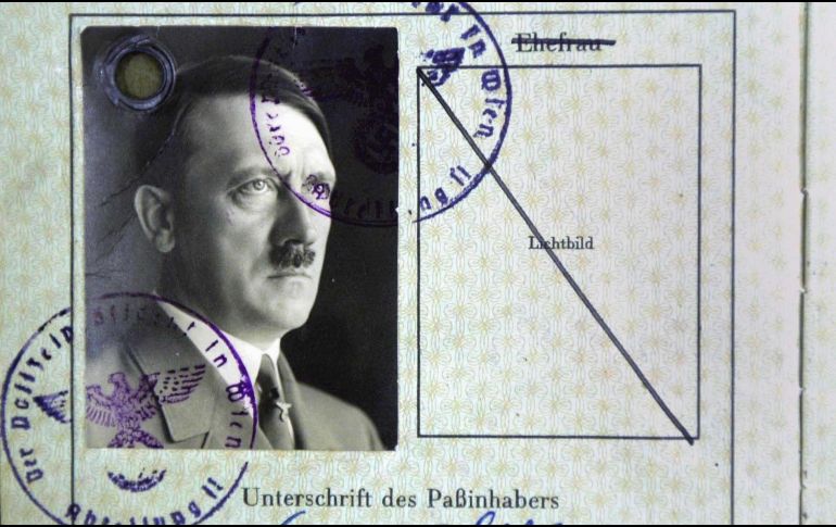 El ADN de Hitler fue estudiado a partir de un trozo de tela ensangrentada. AFP / ARCHIVO