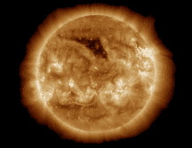 La tormenta geomagnética azotó a la Tierra esta semana pero su corazón pasó por el planeta el pasado miércoles lo que elevó el nivel de alerta hasta el G4 severa. EFE/GOES/SWPC-NOAA