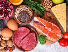 El colágeno se encuentra principalmente en alimentos de origen animal, como la carne y el pescado. ESPECIAL / CANVA