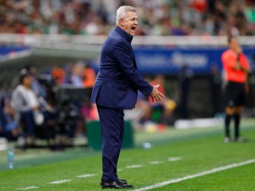 Aguirre aseguró que el Tri muestra avances desde los amistosos anteriores ante Colombia y Ecuador.  EFE/ F. Guasco