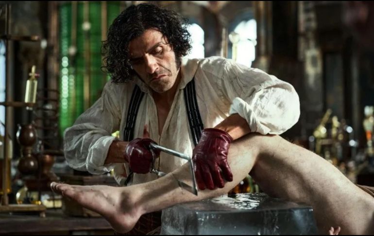 En la novela, la joven presencia injusticias terribles y tiene un rol más pasivo dentro del rígido sistema patriarcal de su época. Del Toro opta por darle un enfoque distinto. ESPECIAL/PIMIENTA FILMS-NETFLIX