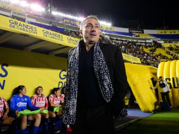 Asimismo, reconoció su responsabilidad de la derrota, ya que indicó que, cuando el marcador es negativo, el único señalado termina siendo el director técnico. IMAGO7