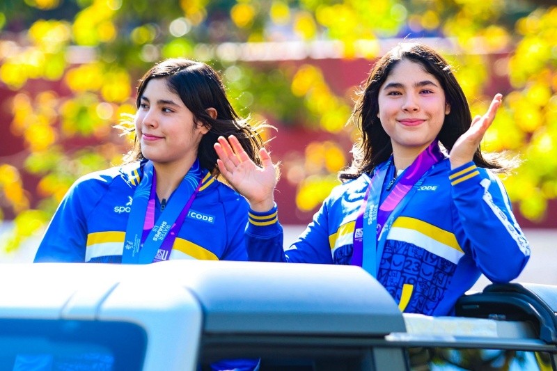 Se otorgó el Premio Jalisco al Mérito Deportivo a Diego Villalobos, Mía y Lía Cueva, Elizabeth Bourde y a la entrenadora de tiro con arco Karen Montellano.&nbsp;EL INFORMADOR / A. NAVARRO