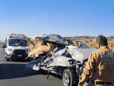 Al arribo de los cuerpos de emergencia, personal de SYSMEDIC localizó a un hombre de 62 años identificado como Hugo Gómez Herrera. CORTESÍA