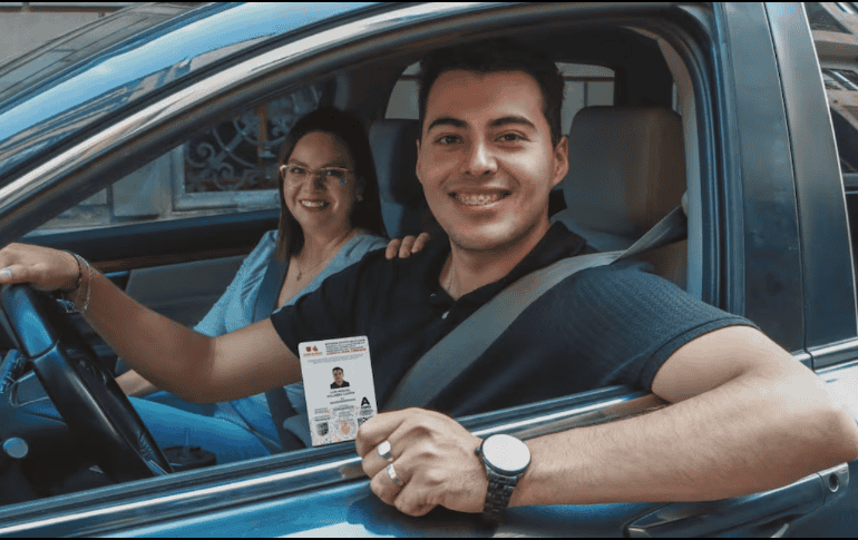 El trámite estará disponible hasta el 31 de diciembre de 2025, tanto en línea como de forma presencial: X /@LaSEMOVI