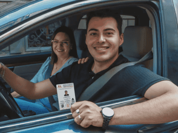 El trámite estará disponible hasta el 31 de diciembre de 2025, tanto en línea como de forma presencial: X /@LaSEMOVI