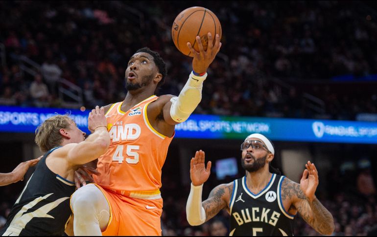 Mitchell promedia en 30.4 puntos por partido, es el segundo mejor anotador en la Conferencia Este. AP/P. Long