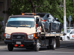 El titular de la Setran afirmó que el proceso ha sido gradual, ya que la renovación de unidades puede tomar años debido a que muchas de las grúas (particularmente las especializadas), son de importación. EL INFORMADOR/ ARCHIVO
