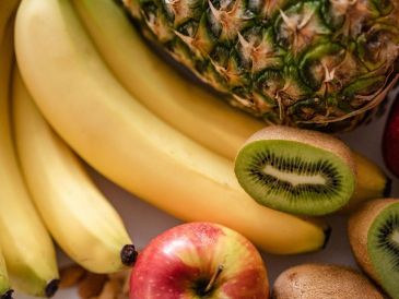 Los especialistas recomiendan consultar a un profesional de la salud antes de realizar cambios drásticos en la dieta, con el fin de recibir una orientación personalizada y adecuada para cada caso. Pixabay