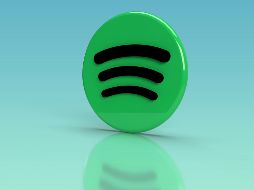 En primer lugar se encuentra “Relatos de la Noche” que sigue el espíritu de los grandes programas radiofónicos. Unsplash