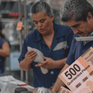 ¿Cuál es el salario promedio de los mexicanos según su grado de escolaridad?