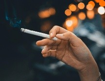 Cuando una persona deja de fumar de golpe puede tener diversos síntomas. ESPECIAL / UNSPLASH