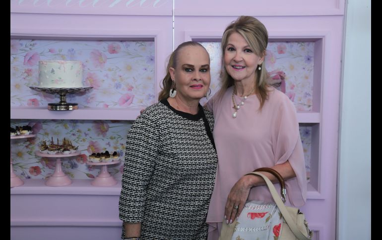 Laura Camarena y Lilia Fonseca. GENTE BIEN JALISCO / Baby shower Luisa Fernanda Rojo