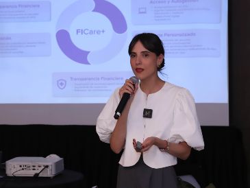 Sandra Salinas. GENTE BIEN JALISCO / Conferencia “Transformando la forma de crear familias”