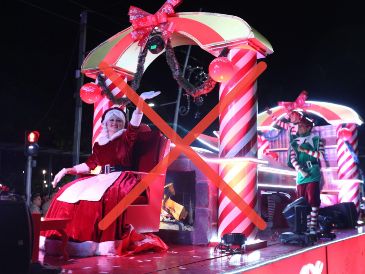 Señalan que es estrategia publicitaria disfrazada de desfile navideño familiar. EL INFORMADOR / ARCHIVO
