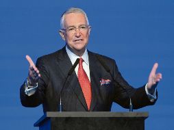 El empresario observa el avance de los procesos judiciales que enfrentan sus empresas, en medio de resoluciones recientes de la Suprema Corte que ordenan el pago de adeudos fiscales millonarios. AFP