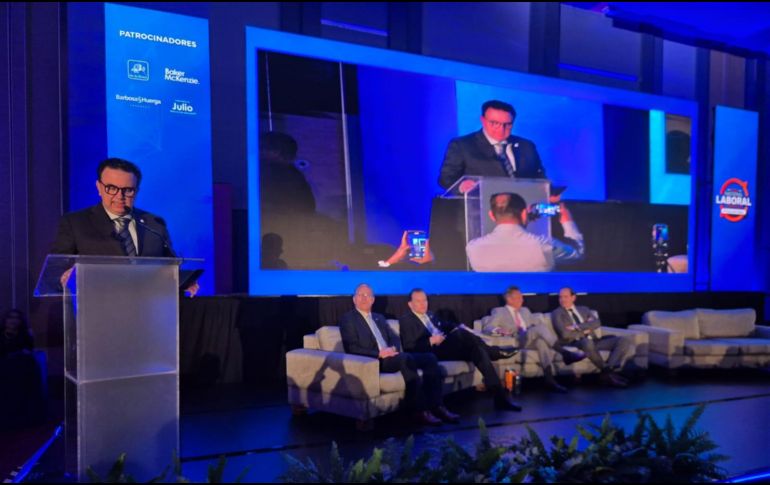 Durante la inauguración del Foro Nacional Laboral 2025, Juan José Sierra Álvarez indicó que este punto de encuentro honra la historia productiva de Jalisco. ESPECIAL