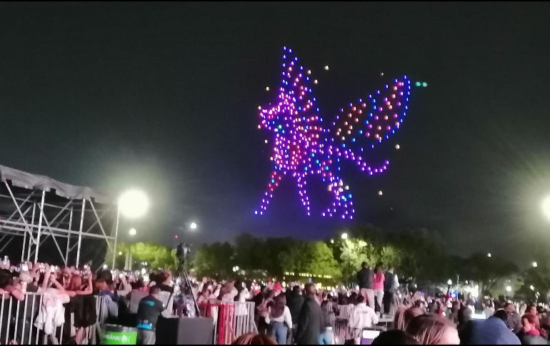 Espectáculo de drones en el Festival Internacional del Globo 2025 en León, Guanajuato. GENTE BIEN • X. MARTÍNEZ.