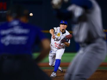 Ronald Medrano, pitcher abridor de los Charros, se fue sin decisión después de cuatro entradas y un tercio de labor. CORTESÍA/Charros de Jalisco