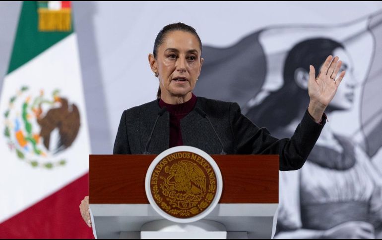 La Presidenta, además, detalló que la refinería Olmeca está produciendo cerca de 300 mil barriles diarios de petróleo. SUN / H. Salvador