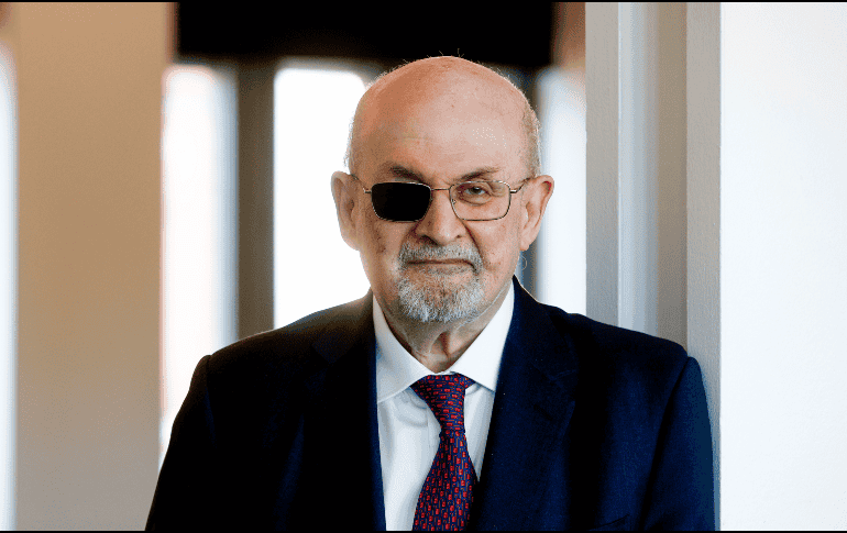 El escritor británico Salman Rushdie en una entrevista con EFE este viernes en Barcelona. EFE / ARCHIVO