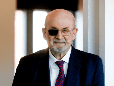 El escritor británico Salman Rushdie en una entrevista con EFE este viernes en Barcelona. EFE / ARCHIVO