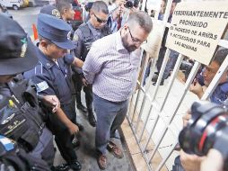 La juzgadora declaró improcedente su petición al señalar que Duarte aún mantiene un proceso penal vigente. SUN/ARCHIO