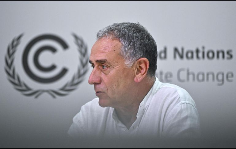 El presidente de Ecoembes, Josep Puxeu, habla durante una entrevista este viernes, en el Centro de Convenciones Hangar en Belém (Brasil). EFE/ A. Borges