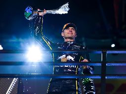 Verstappen arrebató la punta a Norris en la largada y no la soltó. EFE/C. Herrera