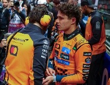 La descalificación de Norris y Piastri aprieta el campeonato de pilotos, ahora con Max Verstappen a sólo 24 puntos el líder británico. EFE/C. Herrera