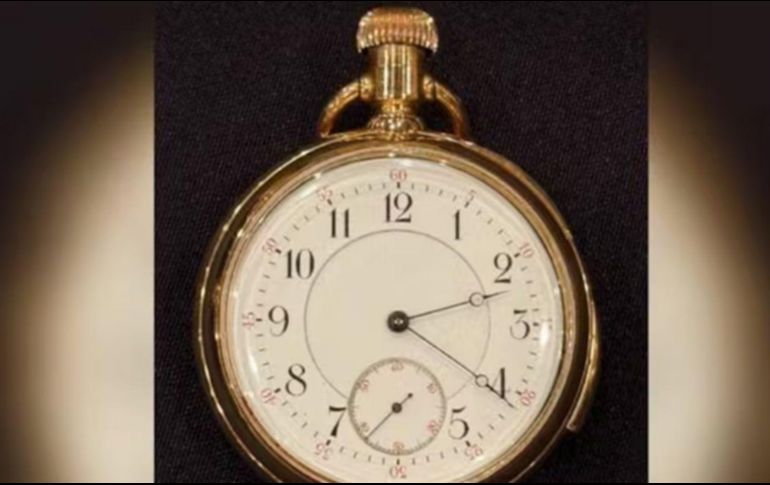 El reloj de bolsillo de oro de Isidor Straus, quien falleció en el Titanic junto con su esposa, Ida, se vendió en subasta. ESPECIAL