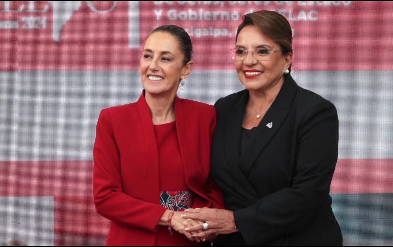 A través de redes sociales, la Secretaría de Relaciones Exteriores informó que la mandataria hondureña fue recibida desde ayer domingo. EFE / ARCHIVO