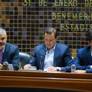 Exhiben deficiencias del SIAPA en glosa; director evade caso Eli Castro