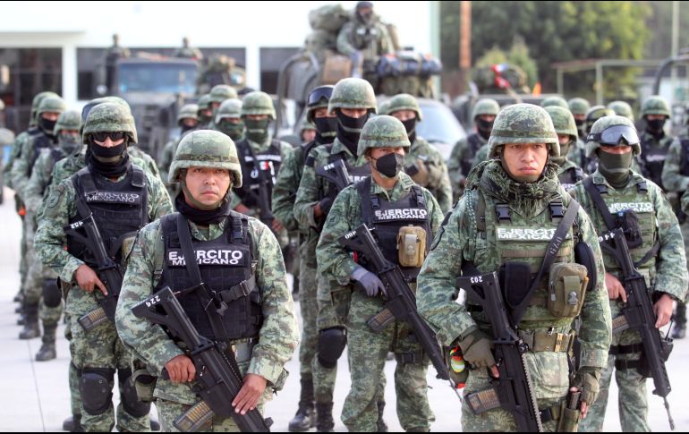 De acuerdo con la dependencia, durante ese periodo fueron aseguradas 56 armas de fuego, seis mil 673 cartuchos, 363 cargadores, 92 vehículos, 62 artefactos explosivos y 52 kilos de material explosivo. EL INFORMADOR / ARCHIVO