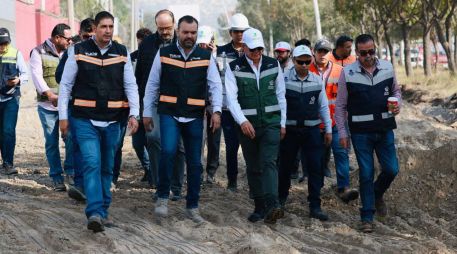 De manera paralela, el recorrido incluyó la supervisión de los trabajos en la avenida Adolf B. Horn, donde el municipio y el estado realizan una intervención conjunta que incluye un nuevo colector pluvial de 18 pulgadas. CORTESÍA