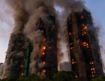 Nueve personas fueron declaradas muertas en el lugar y otras cuatro que fueron enviadas al hospital fueron confirmadas muertas posteriormente. AP / C. LONG