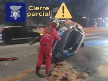 Policía Vial Jalisco se encuentra organizando el flujo vehicular en la zona. ESPECIAL / X @UMPCyBZ