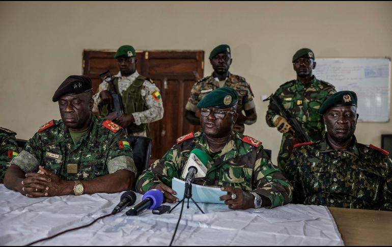 El general de brigada Denis N'Canha (C), jefe de la oficina militar de la presidencia de Guinea-Bisáu. AFP / P. Meinhardt